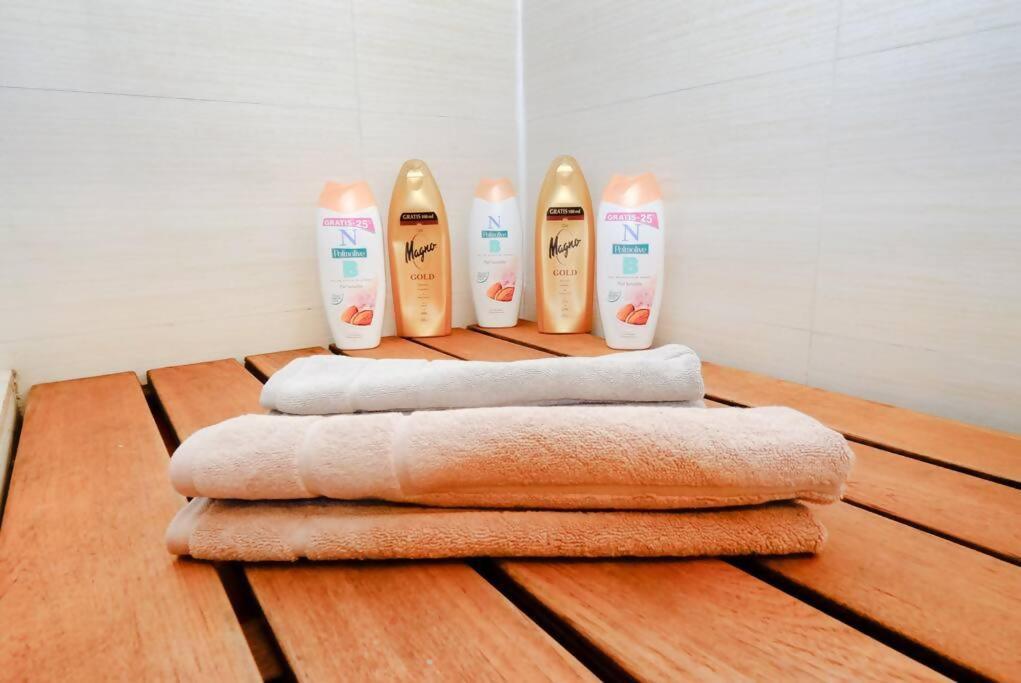 Luxury Duplex 10 Min From Gran Via Appartamento *