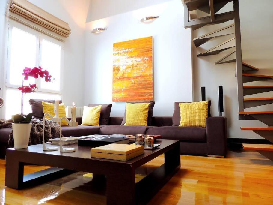 Luxury Duplex 10 Min From Gran Via Appartamento