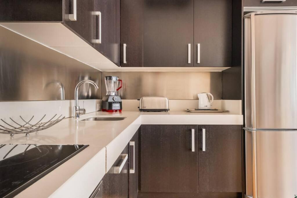 Luxury Duplex 10 Min From Gran Via Appartamento *